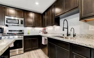 Photo #2: 2683632 Listing 
