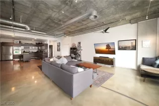 Photo #5: 2683633 Listing 