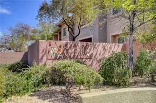 Photo #1: 2683634 Listing