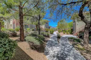 Photo #2: 2683634 Listing