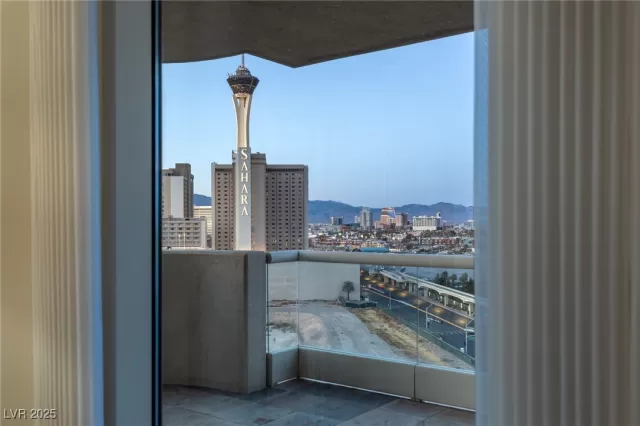 MLS: 2683635 Condo For Sale