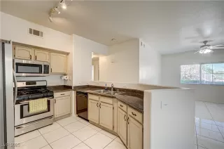 Photo #1: 2683636 Listing