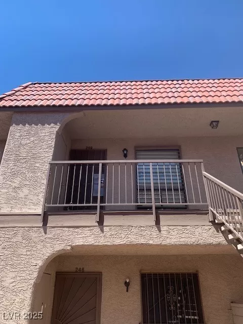 MLS: 2683685 Condo For Sale