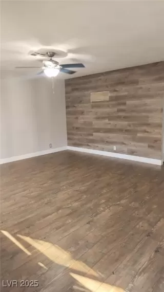 Photo #1: 2683685 Listing 