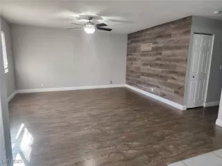 Photo #5: 2683685 Listing 