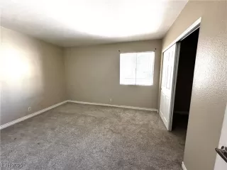 Photo #6: 2683691 Listing