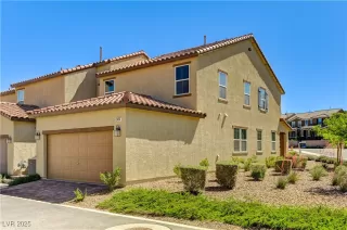 Photo #3: 2683701 Listing 