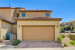 Photo #4: 2683701 Listing 