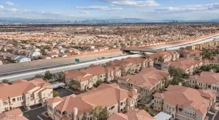 Photo #2: 2683716 Listing 