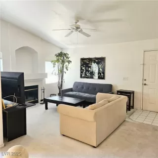 Photo #1: 2683729 Listing