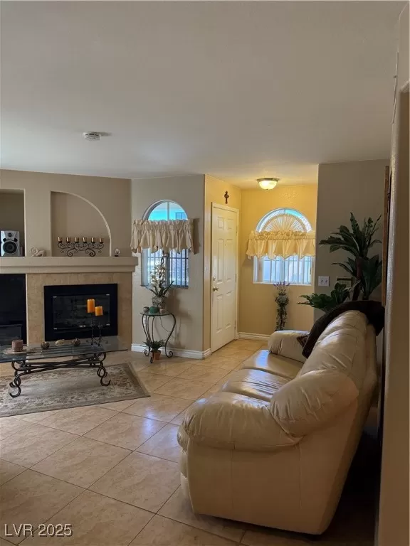 MLS: 2683760 Condo For Sale