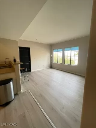 Photo #1: 2683780 Listing 