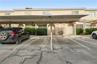 Photo #1: 2683788 Listing