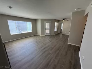 Photo #2: 2683808 Listing 