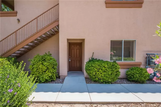 MLS: 2683817 Condo For Sale