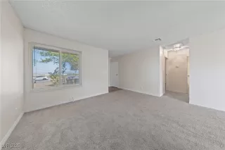 Photo #2: 2683822 Listing