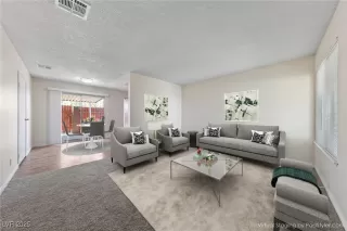 Photo #3: 2683822 Listing