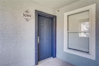 Photo #6: 2683835 Listing