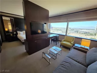 Photo #1: 2683873 Listing 