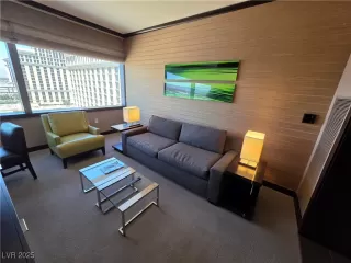 Photo #2: 2683873 Listing 