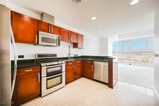 MLS: 2683891 Condo For Sale