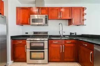 Photo #5: 2683891 Listing 