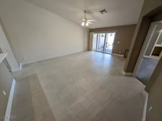 Photo #5: 2683904 Listing 