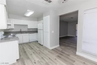 Photo #5: 2683923 Listing 