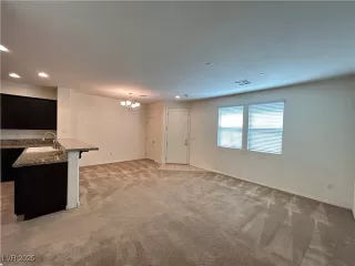 Photo #2: 2683934 Listing 