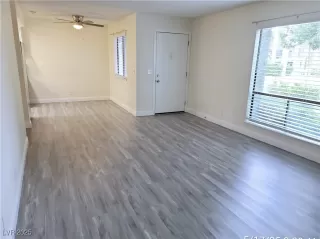 Photo #3: 2683973 Listing 