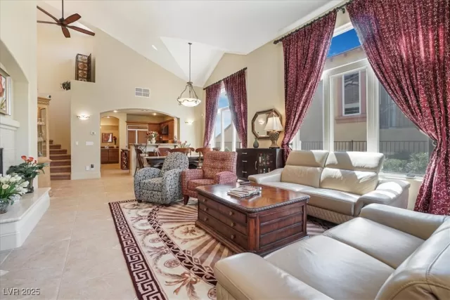 MLS: 2683981 Condo For Sale