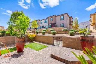 Photo #6: 2683989 Listing 