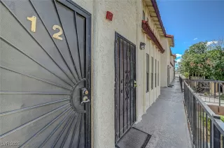Photo #5: 2684009 Listing 