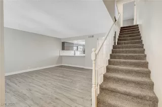 Photo #6: 2684009 Listing 