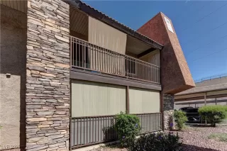 Photo #1: 2684016 Listing 