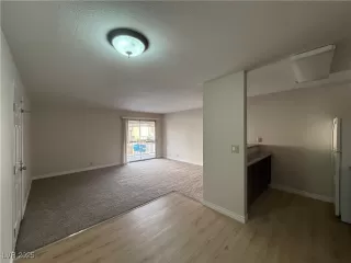 Photo #6: 2684070 Listing 