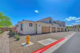 Photo #2: 2684078 Listing 