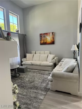 Photo #4: 2684091 Listing 