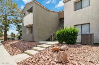 Photo #6: 2684108 Listing 