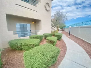 Photo #1: 2684170 Listing 