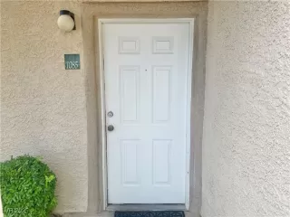 Photo #2: 2684170 Listing 