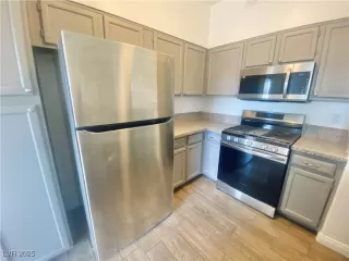 Photo #6: 2684170 Listing 