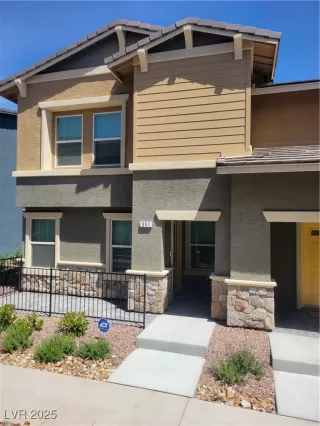 Photo #1: 2684184 Listing 