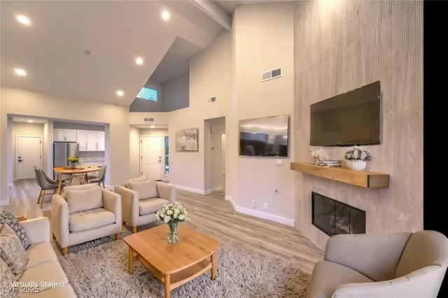 MLS: 2684193 Condo For Sale