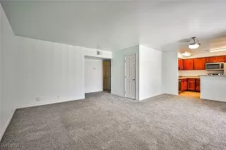 Photo #4: 2684209 Listing 