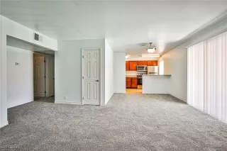 Photo #5: 2684209 Listing 