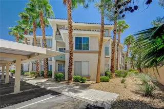 Photo #1: 2684218 Listing