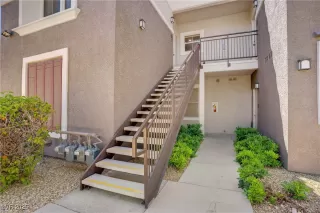 Photo #2: 2684235 Listing