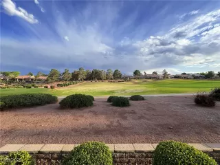 Photo #1: 2684241 Listing 