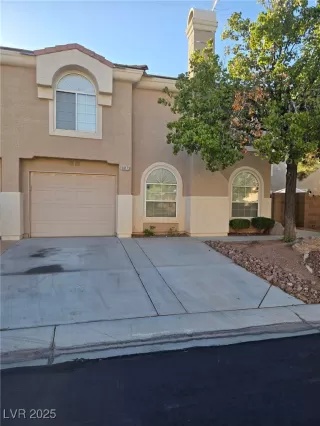More Details about MLS # 2684256 : 10173 QUAINT TREE STREET